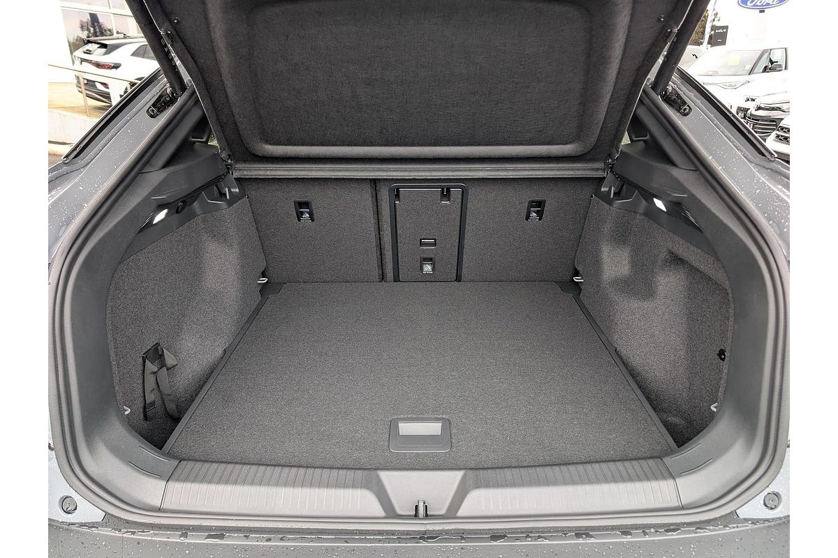 2025 Volkswagen ID.5 Pro E2