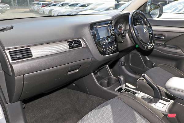2015 Mitsubishi Outlander LS ZJ