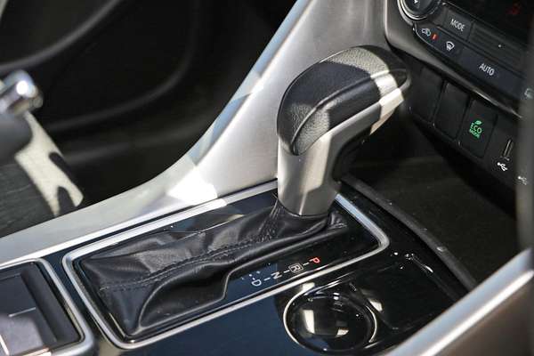 2020 Mitsubishi Eclipse Cross ES YA