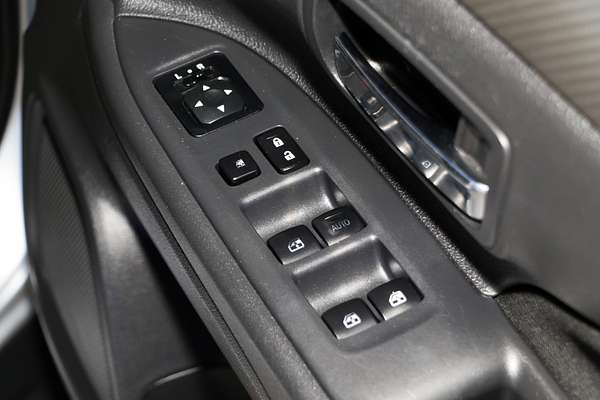 2015 Mitsubishi Outlander LS ZJ