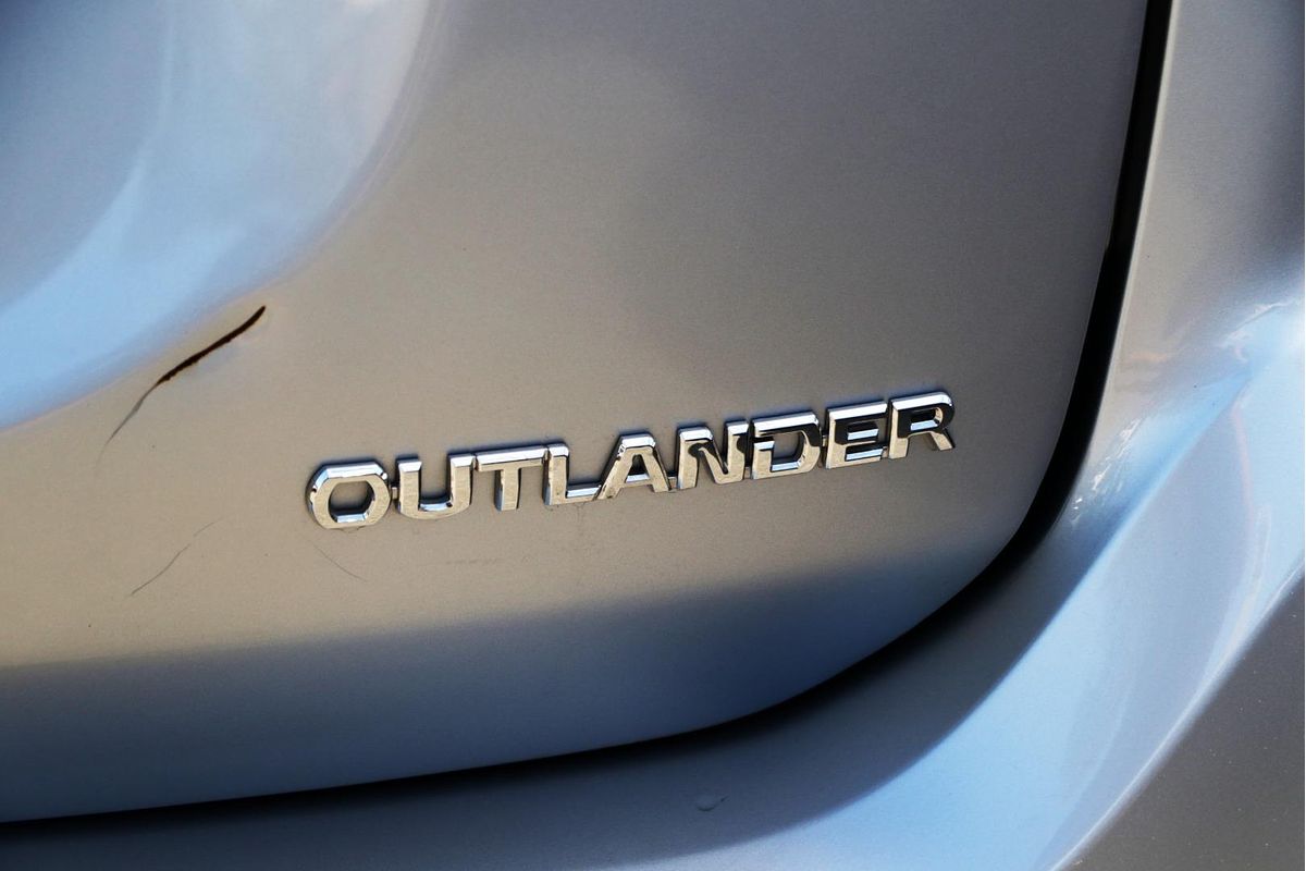 2015 Mitsubishi Outlander LS ZJ