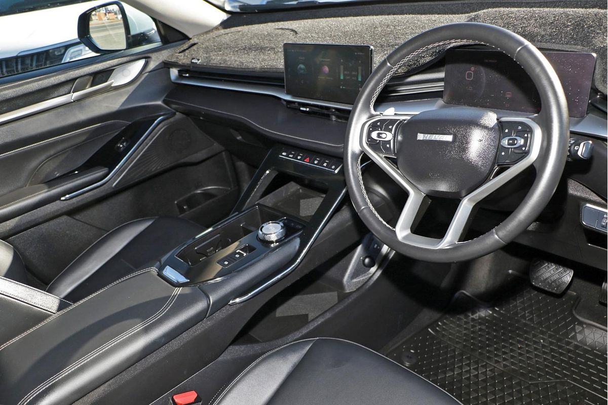 2021 GWM H6 Lux B01