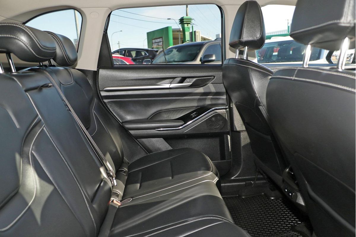 2021 GWM H6 Lux B01