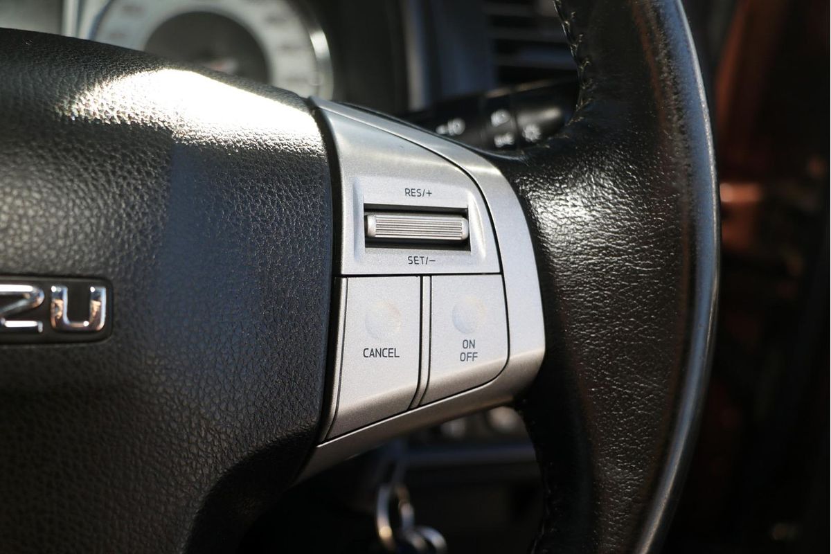 2014 Isuzu MU-X LS-U