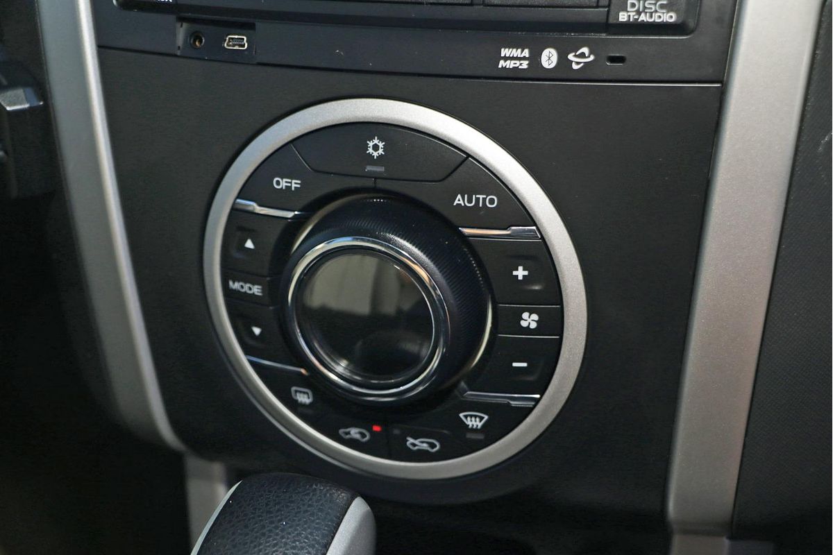 2014 Isuzu MU-X LS-U