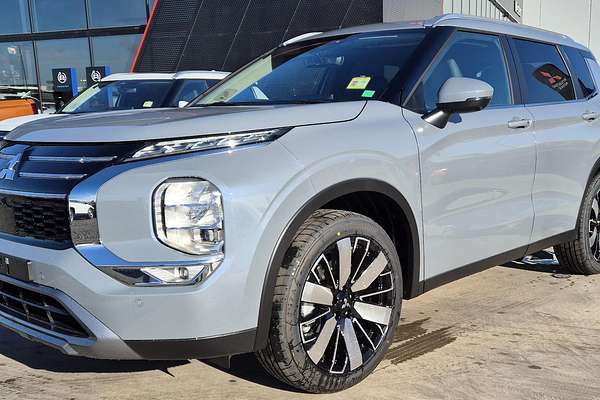 2025 Mitsubishi Outlander Aspire ZM