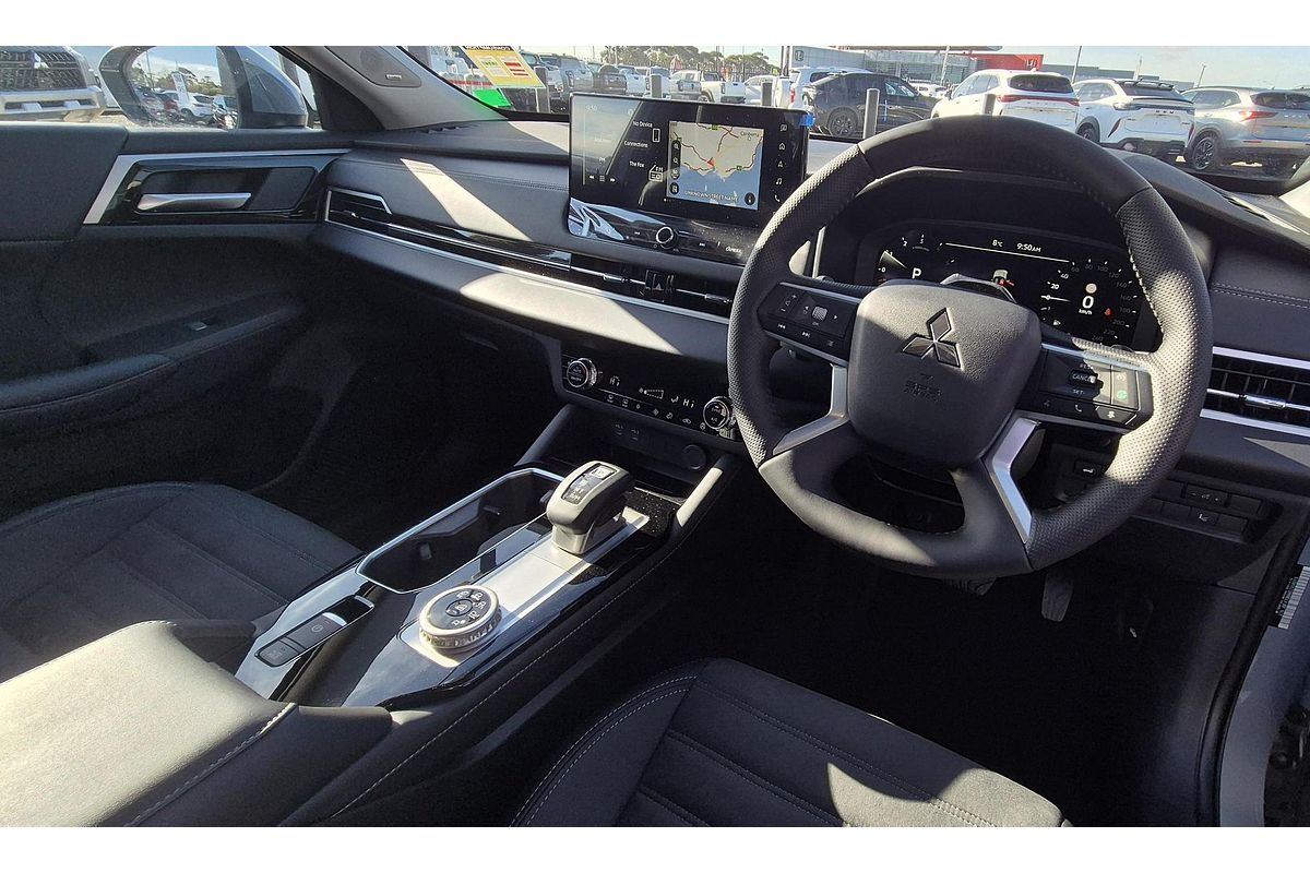 2025 Mitsubishi Outlander Aspire ZM