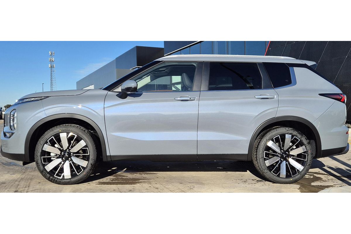 2025 Mitsubishi Outlander Aspire ZM