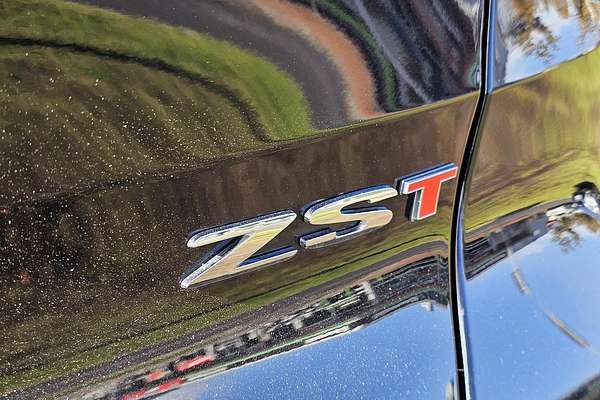 2023 MG ZST Excite