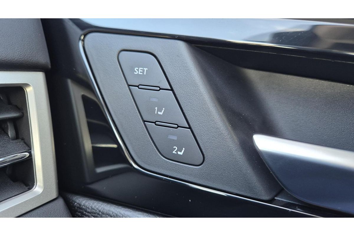 2025 Mitsubishi Outlander Exceed ZM