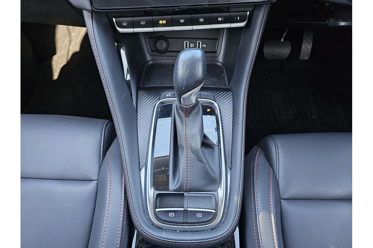 2023 MG ZST Excite
