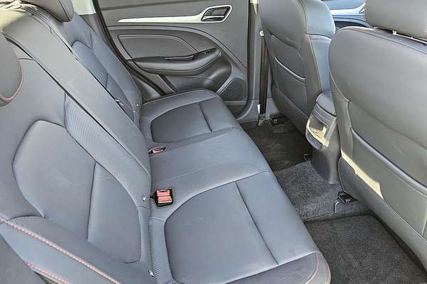 2023 MG ZST Excite