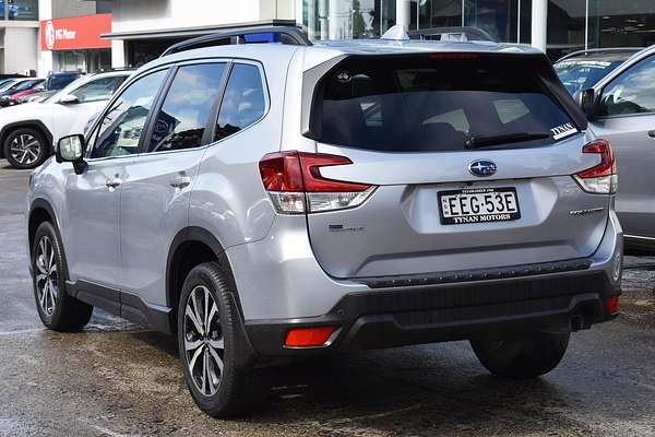2019 Subaru Forester 2.5i Premium S5