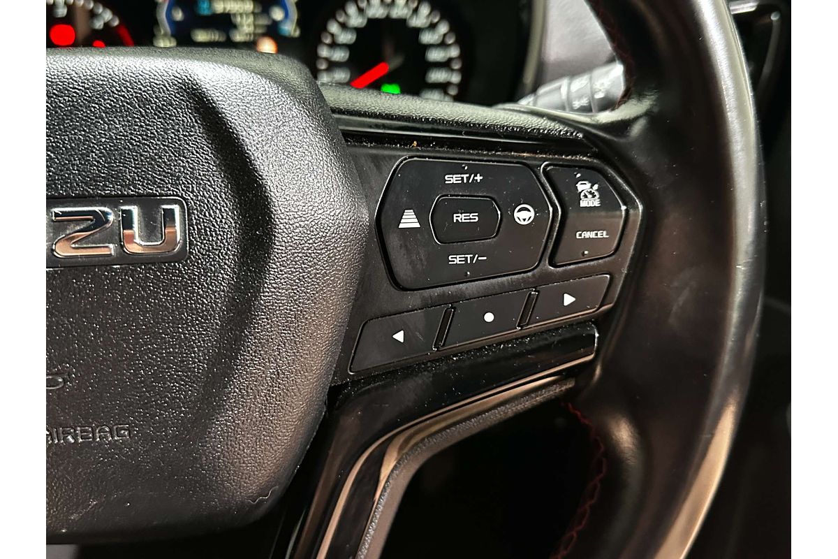 2022 Isuzu D-MAX X-TERRAIN  4X4