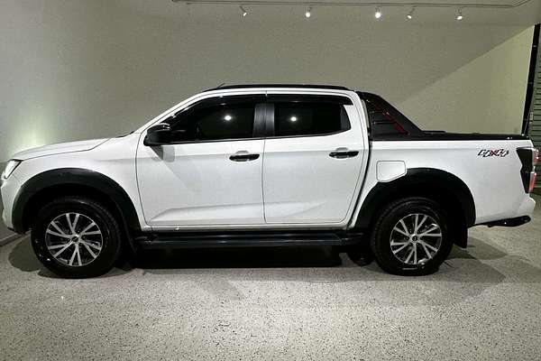2022 Isuzu D-MAX X-TERRAIN  4X4