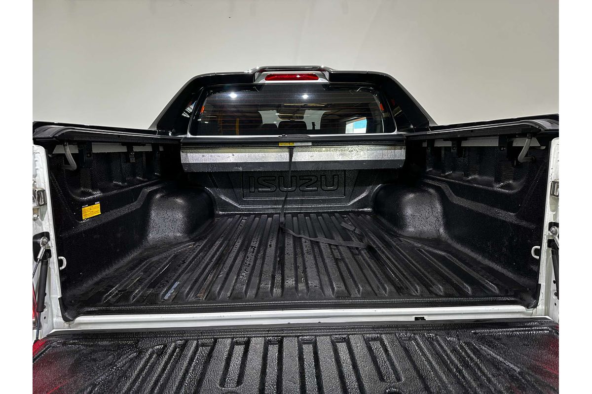 2022 Isuzu D-MAX X-TERRAIN  4X4