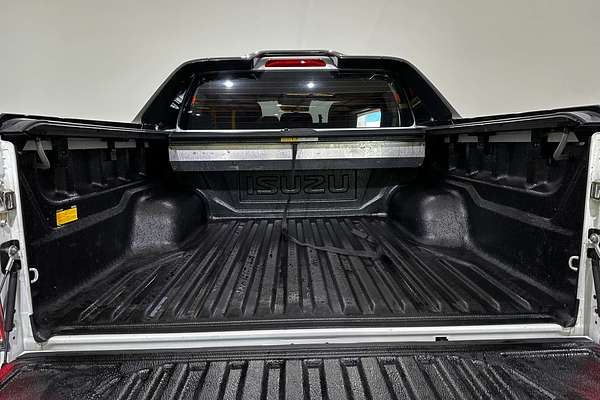 2022 Isuzu D-MAX X-TERRAIN  4X4