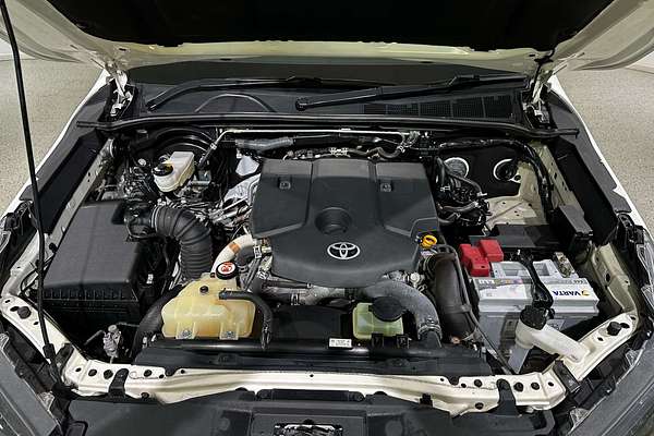 2022 Toyota Hilux SR GUN126R 4X4