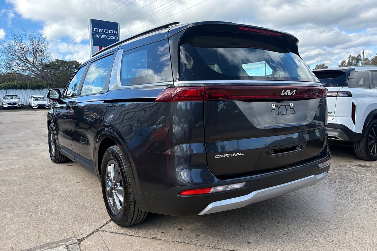 2023 Kia Carnival S KA4