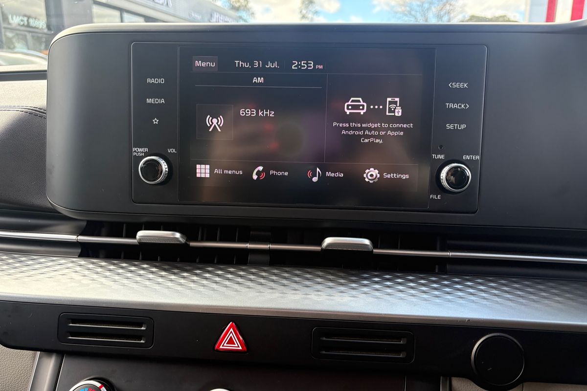 2023 Kia Carnival S KA4