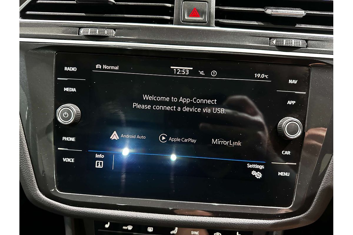 2021 Volkswagen Tiguan 132TSI Life 5N