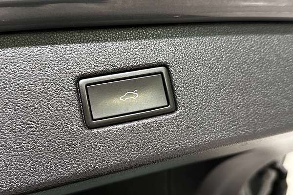 2021 Volkswagen Tiguan 132TSI Life 5N