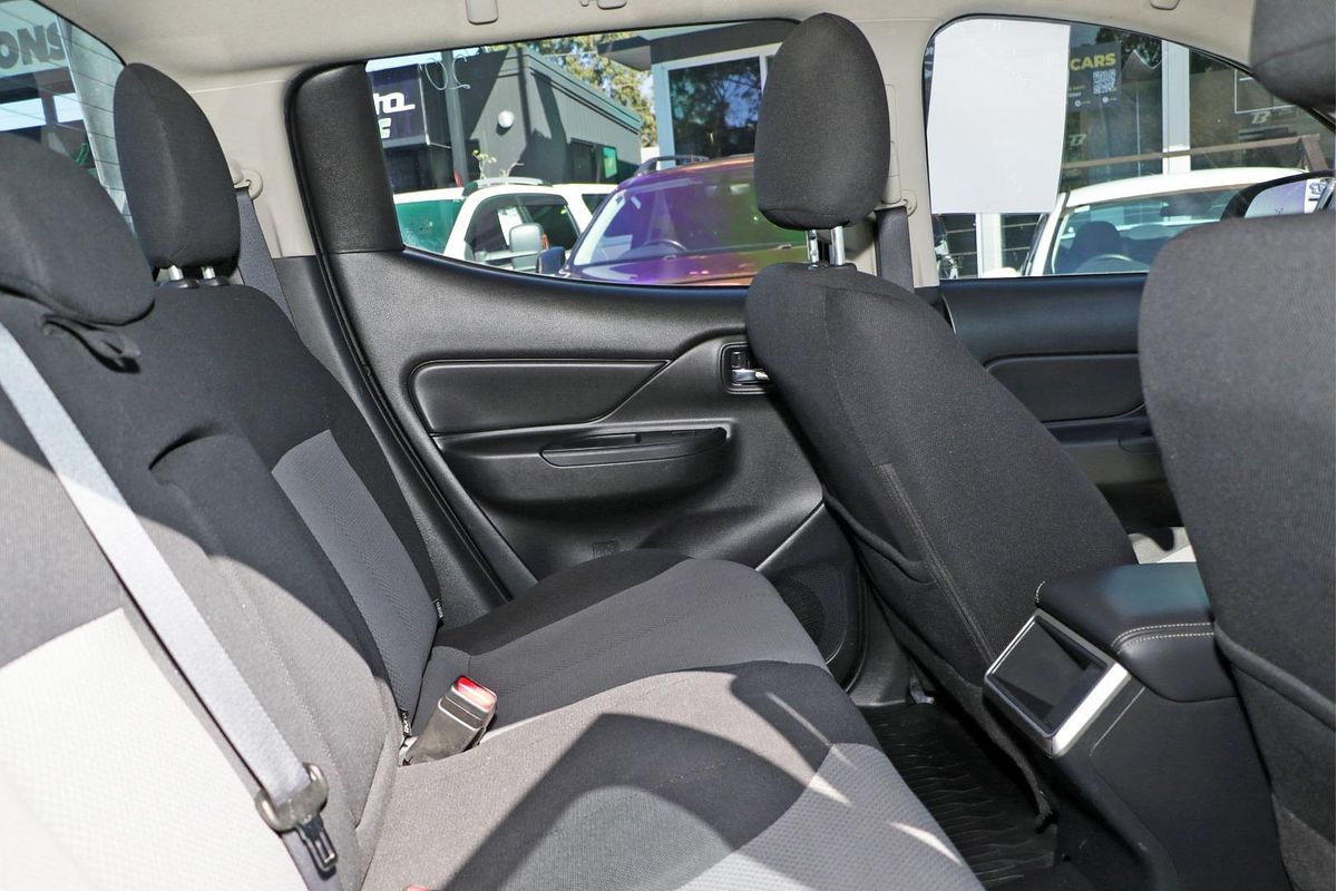 2018 Mitsubishi Triton GLX+ MR 4X4