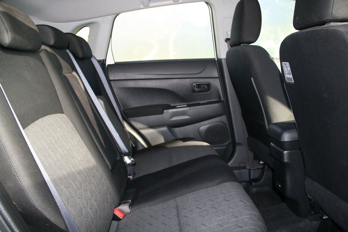 2022 Mitsubishi ASX ES XD