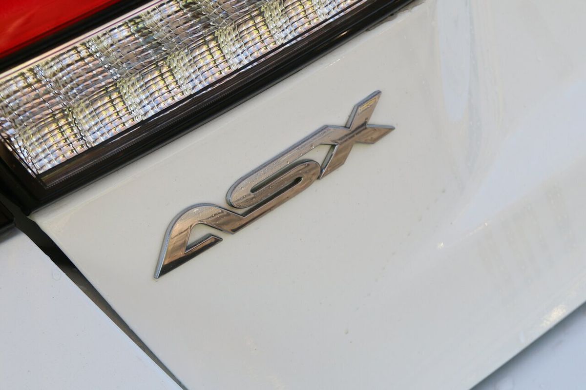 2022 Mitsubishi ASX ES XD