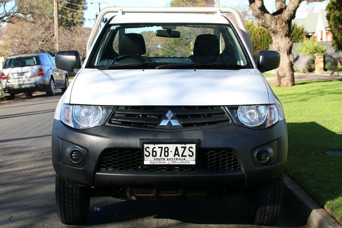 2013 Mitsubishi Triton GL MN Rear Wheel Drive