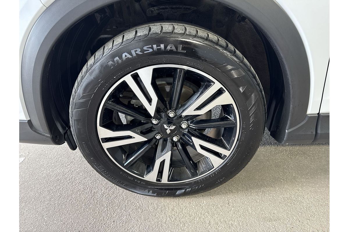 2021 Mitsubishi Eclipse Cross LS YB