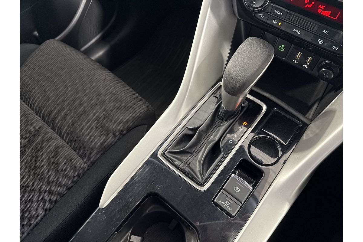 2021 Mitsubishi Eclipse Cross LS YB