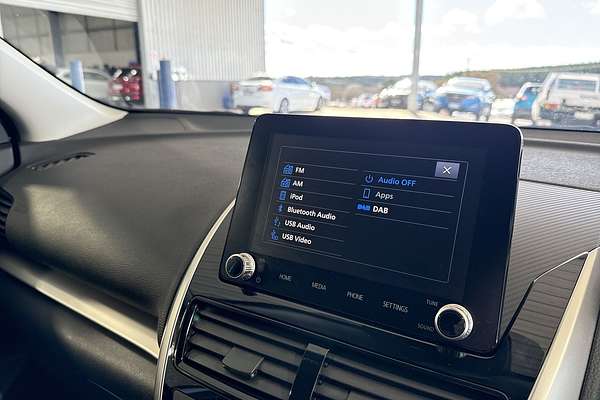 2021 Mitsubishi Eclipse Cross LS YB