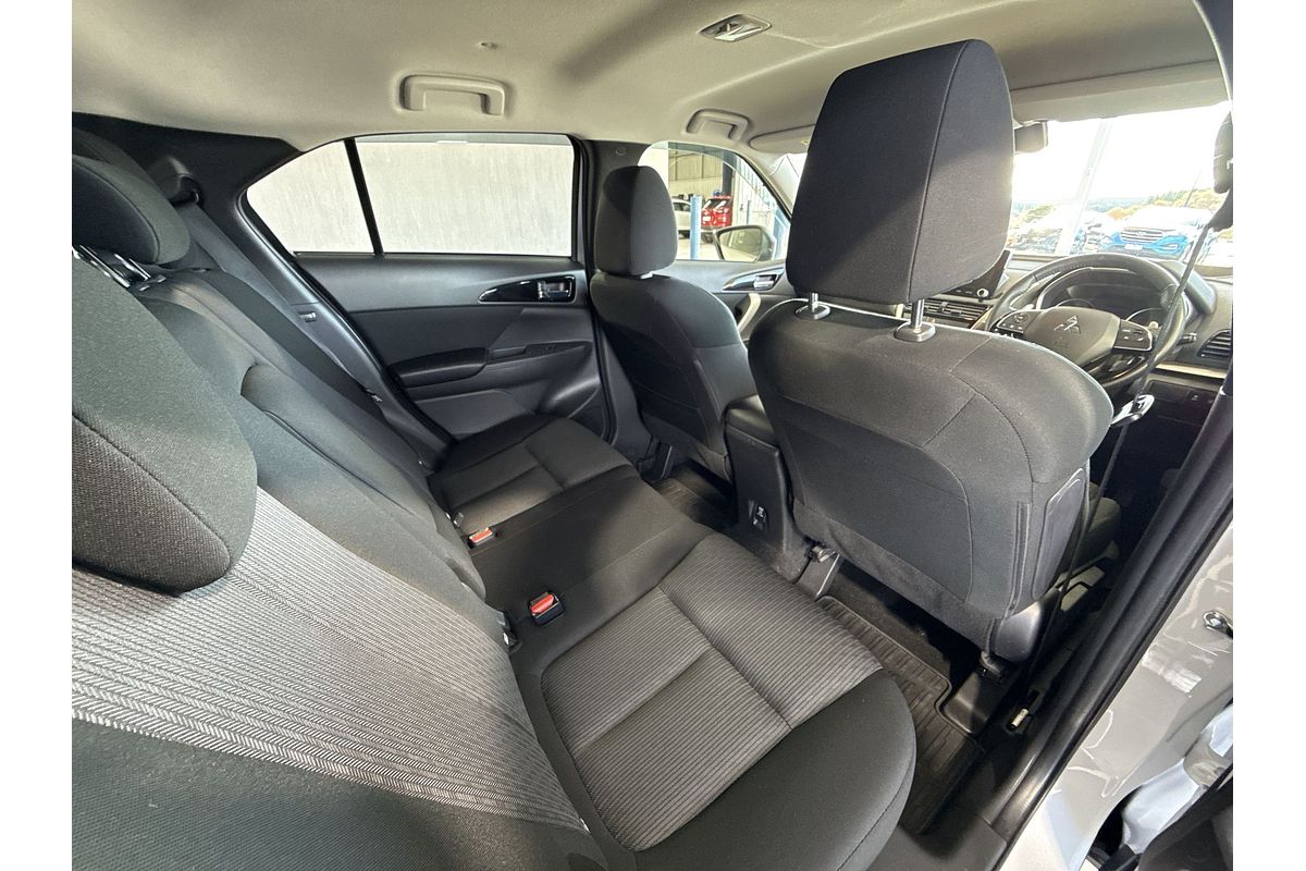 2021 Mitsubishi Eclipse Cross LS YB