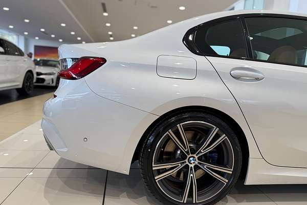 2021 BMW 3 Series 330i M Sport G20