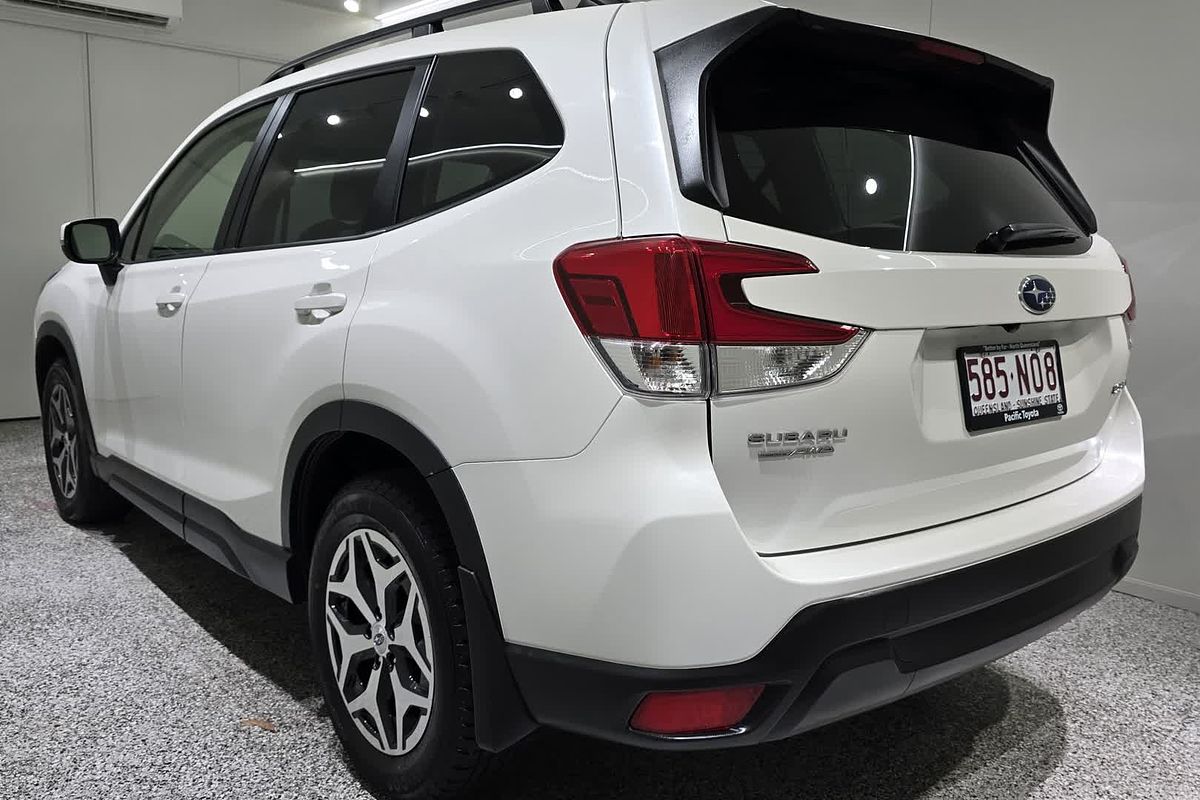 2023 Subaru Forester 2.5i S5