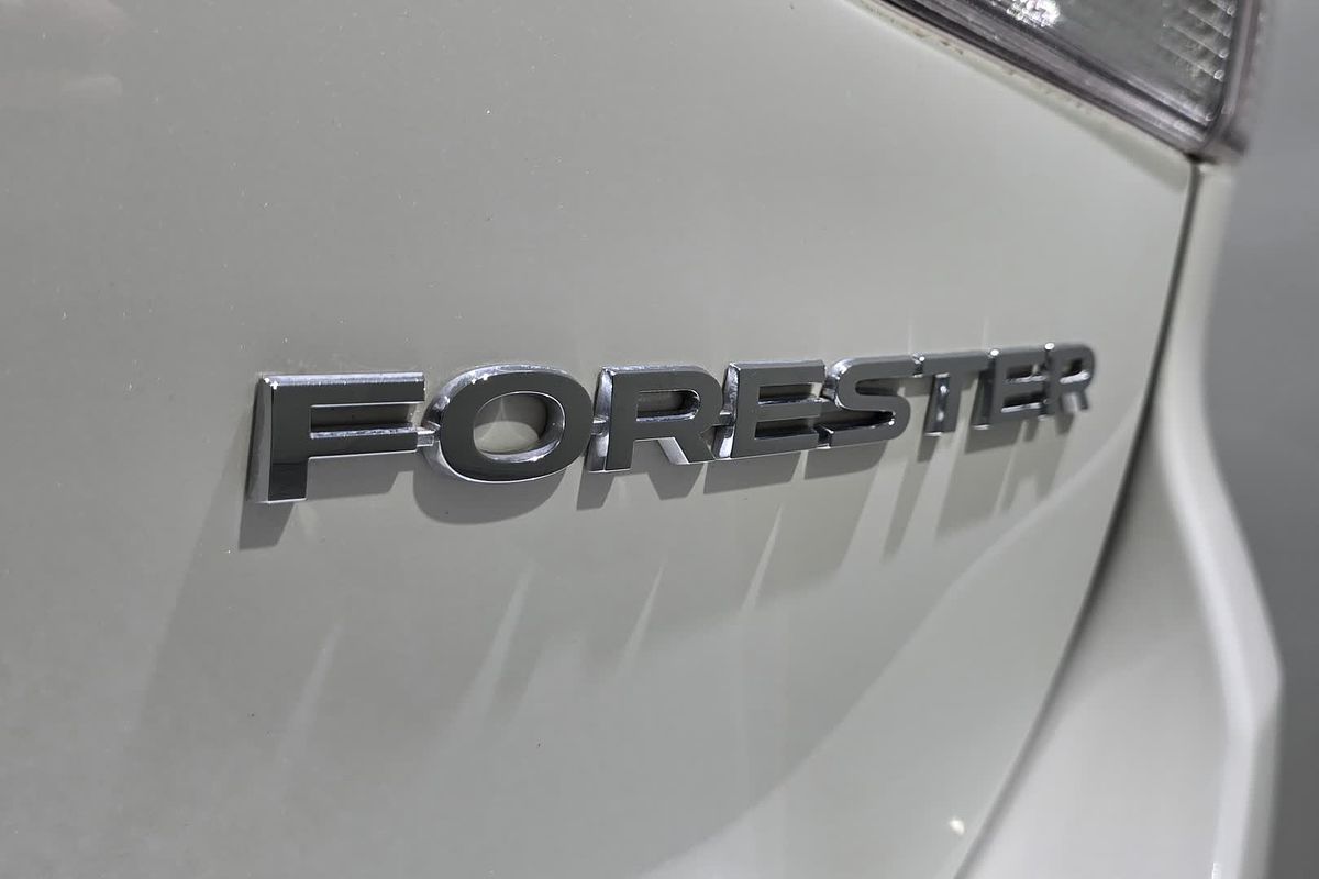 2023 Subaru Forester 2.5i S5