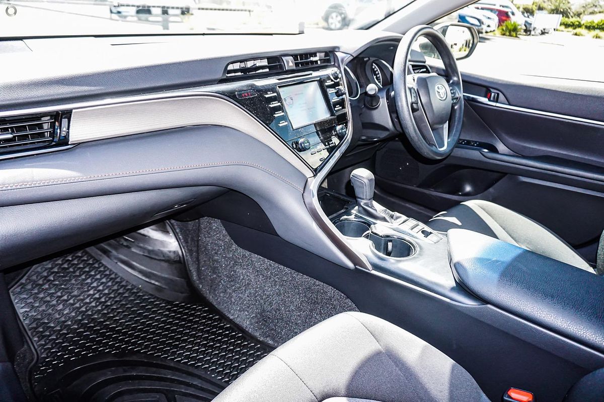 2019 Toyota Camry Ascent AXVH71R