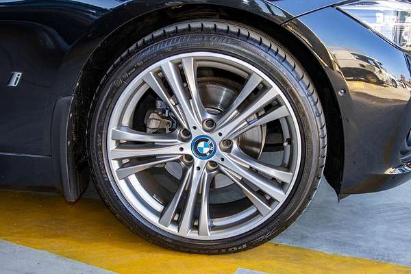 2018 BMW 3 Series 330e Luxury Line F30 LCI