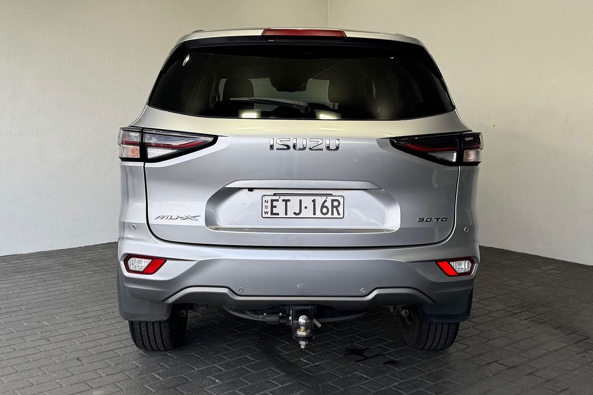 2022 Isuzu MU-X LS-U