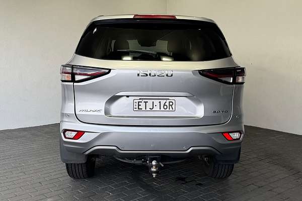 2022 Isuzu MU-X LS-U