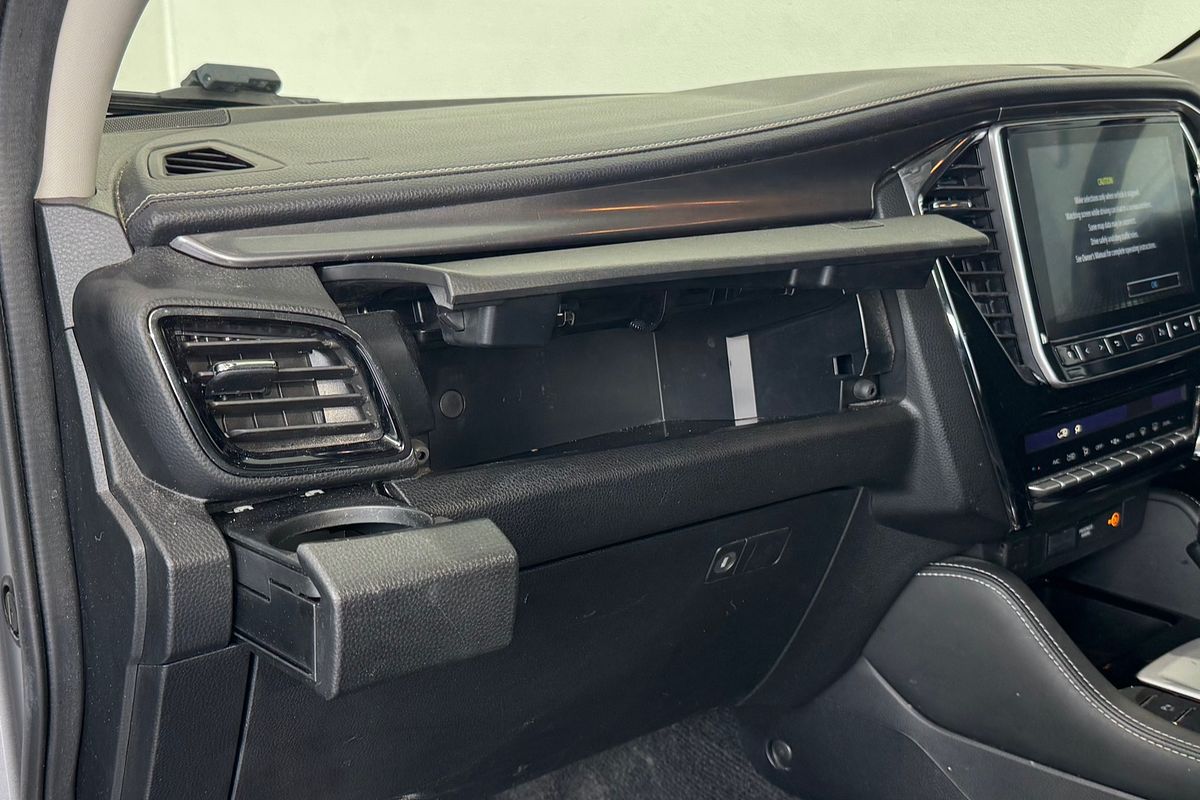 2022 Isuzu MU-X LS-U