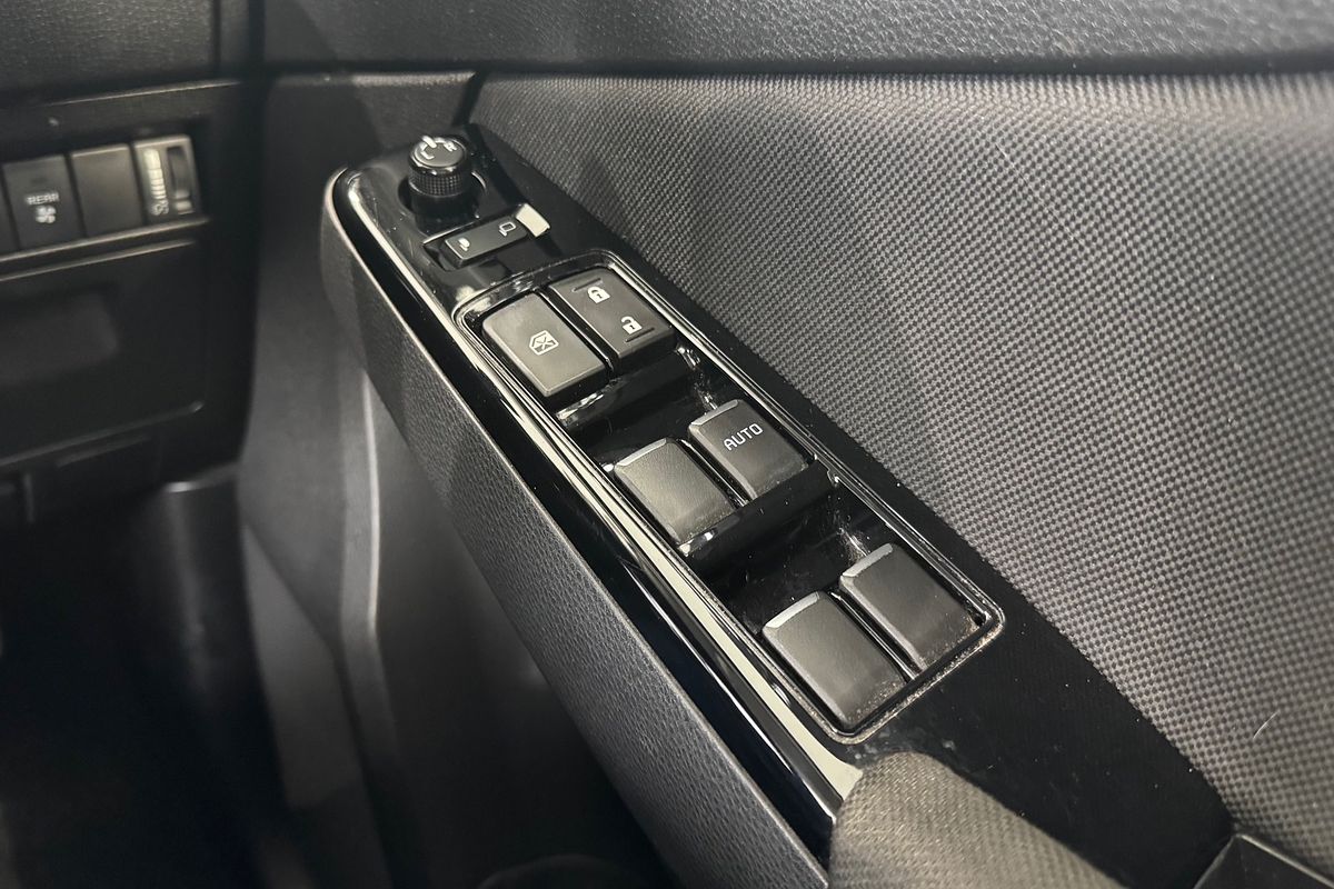2022 Isuzu MU-X LS-U