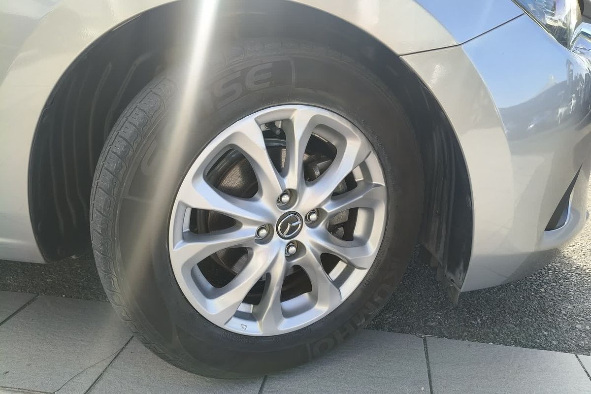 2015 Mazda 2 Maxx DJ Series