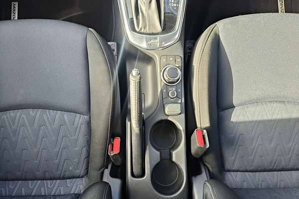 2015 Mazda 2 Maxx DJ Series