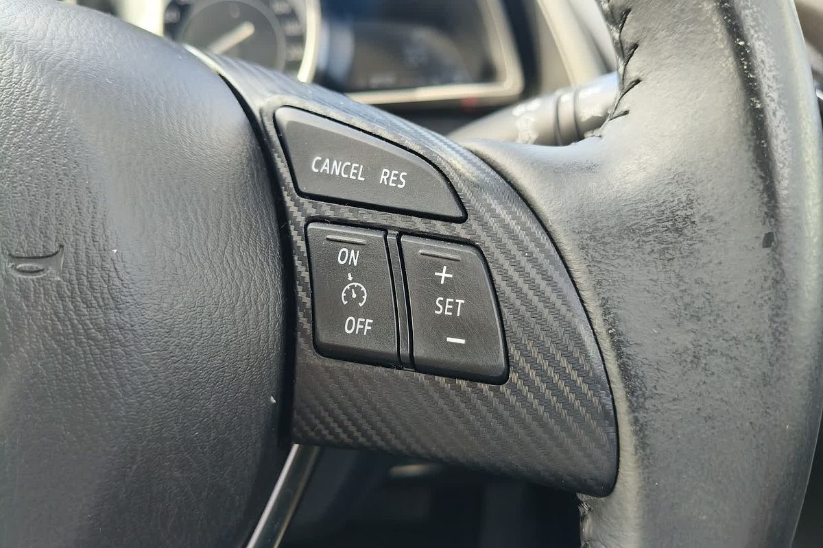 2015 Mazda 2 Maxx DJ Series