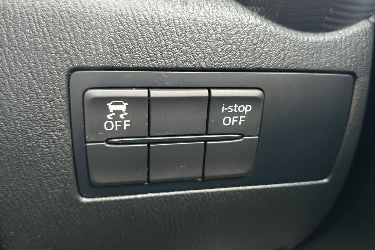 2015 Mazda 2 Maxx DJ Series