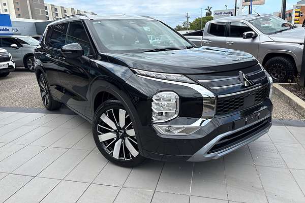 2025 Mitsubishi Outlander Exceed Tourer ZM