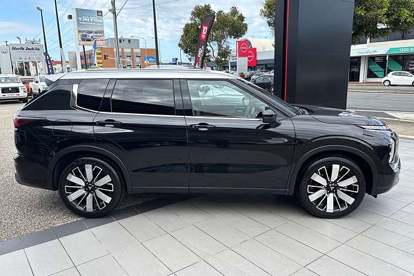 2025 Mitsubishi Outlander Exceed Tourer ZM