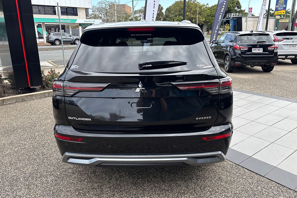 2025 Mitsubishi Outlander Exceed Tourer ZM